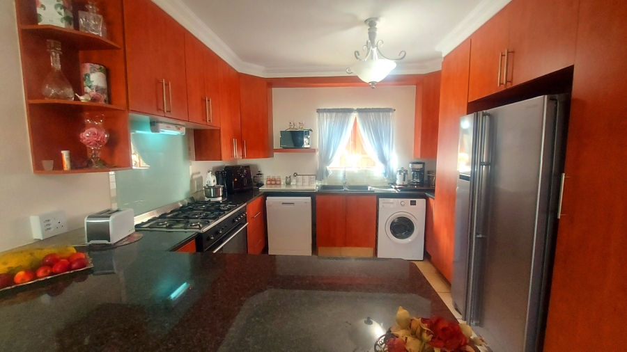 2 Bedroom Property for Sale in Melodie North West